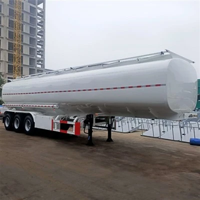Lieferant von 3-Achsen-45000-Liter-Kraftstofftankanhängern