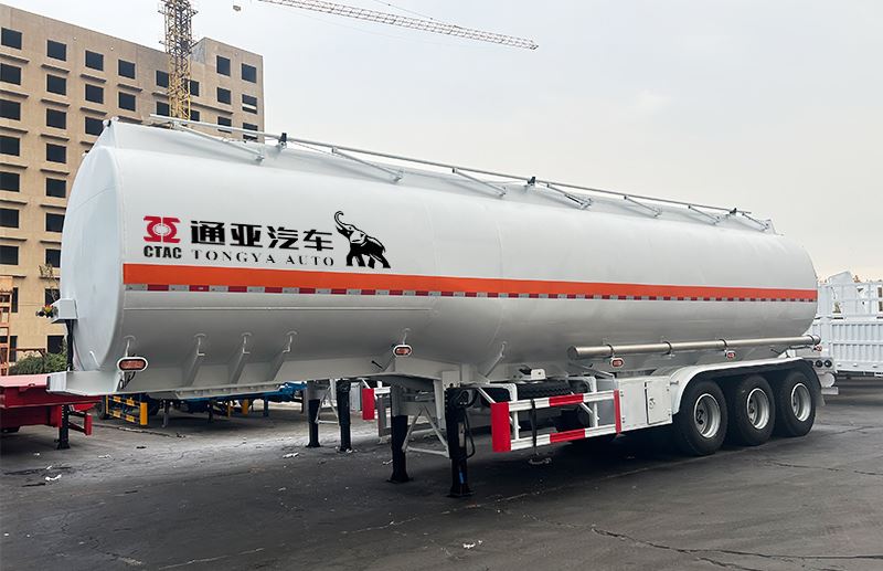 3 Achse 45000 Liter Kraftstoff Tanker Halbanhänger